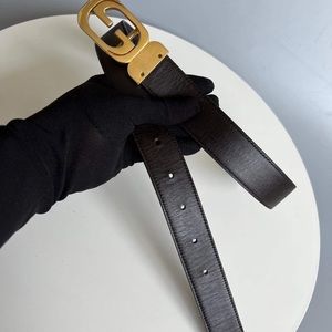 Authentic vintage GUCCI INTERLOCKING GG
REVERSIBLE LEATHER  Belt woman